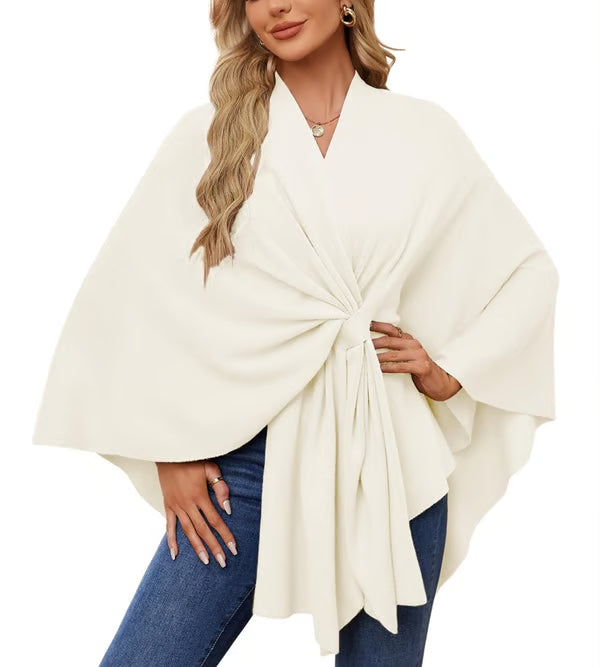 Suéter tipo poncho con frente abierto suave y elegante